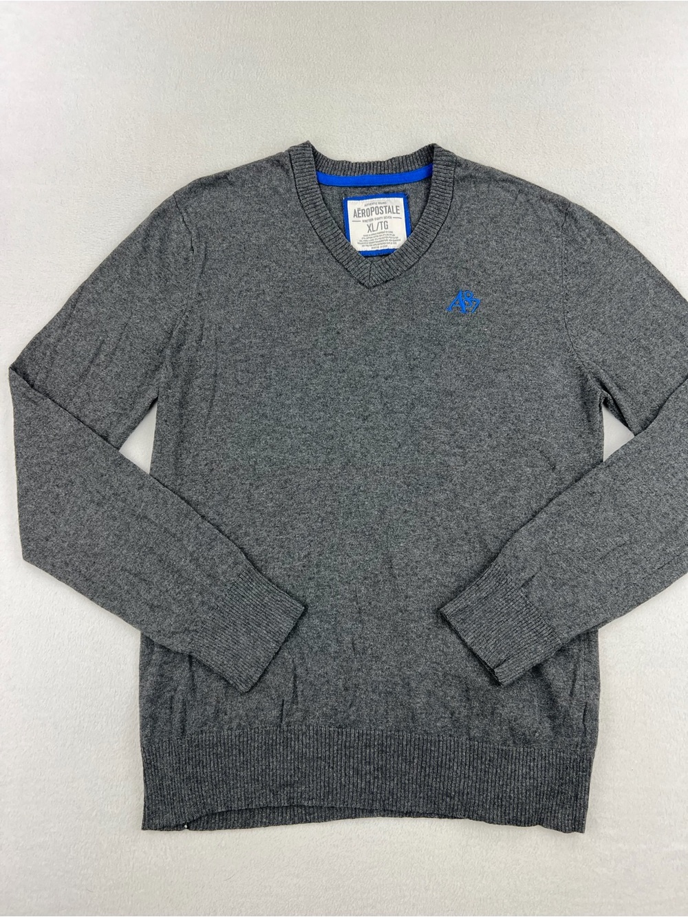 Aeropostale Men's Charcoal Gray V-Neck Sweater with Blue Logo
